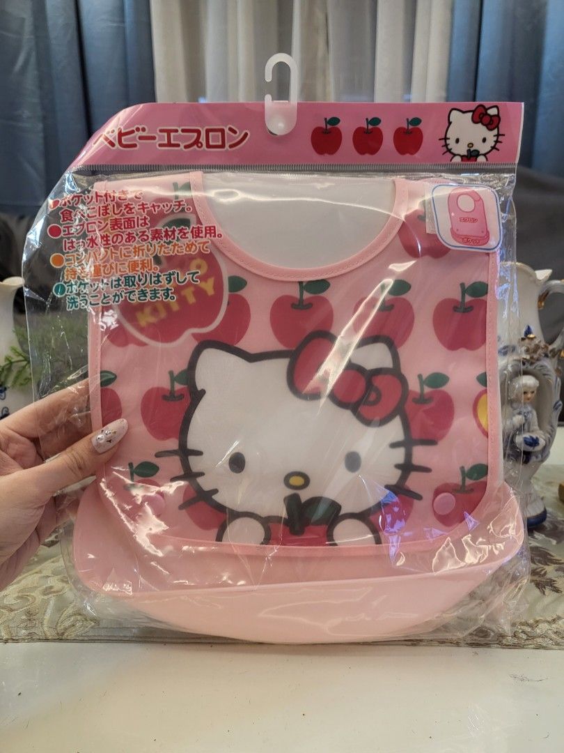 Sanrio Hello Kitty Baby Apron (Category: Weaning & Toddler Feeding) located in San Fernando. Submitted by jpmarketplace2023 (Listing ID 1281312686, Image 1). Description: -Sanrio Hello Kitty baby apron for only PHP380 -Authentic from Japan.