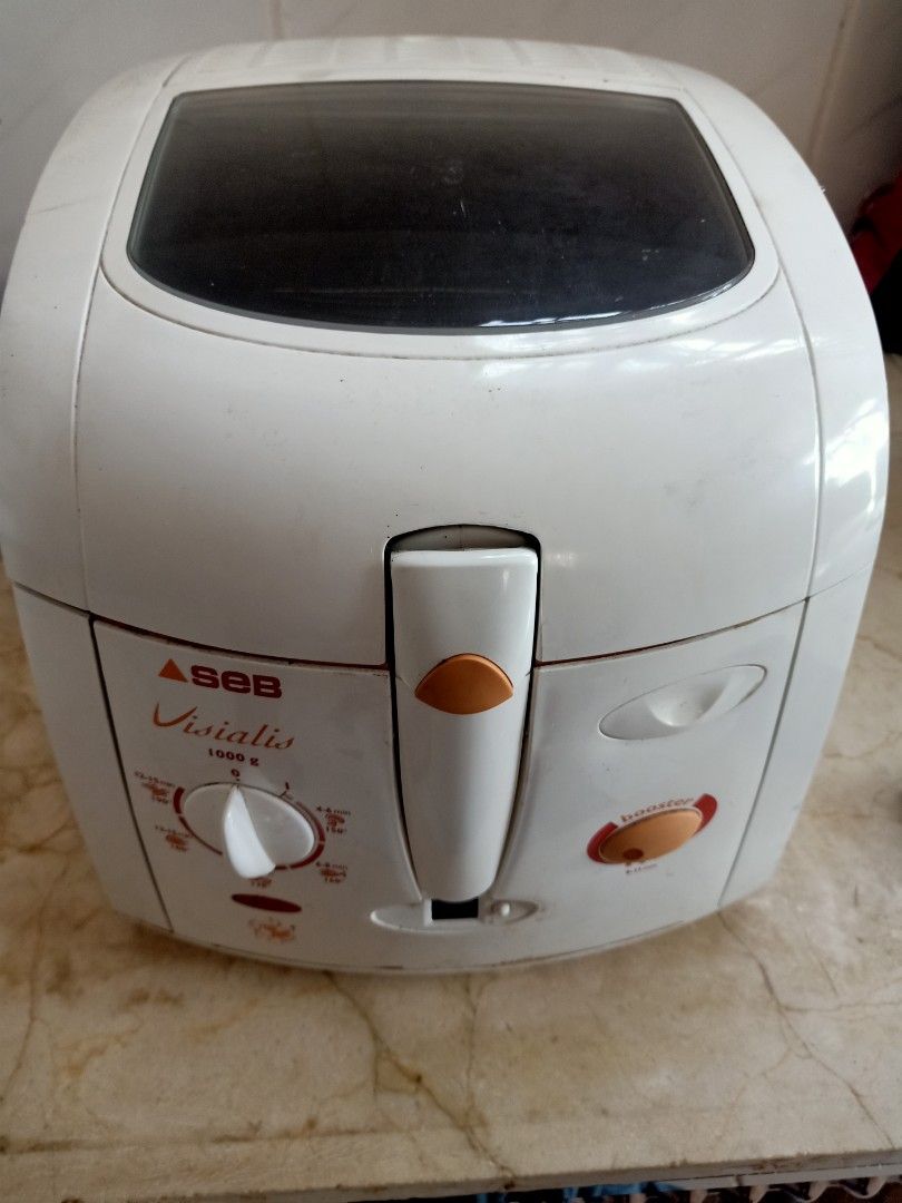 Seb deep fryer (Category: Cookers) located in Las Pinas. Submitted by the_recycle_shop (Listing ID 1281299536, Image 1). Description: good working condition 220v.