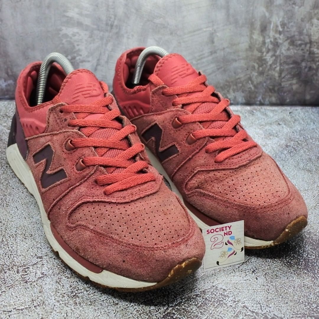 New balance discount 009 speckle suede