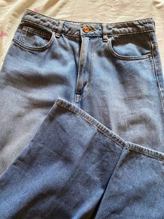 (Category: ) located in . Submitted by preloved_cupang (Listing ID 1281280031, Image 1). Description: .