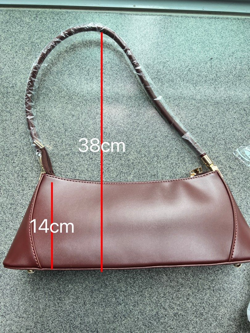Stylish shoulder bag Brand new Women s Fashion Bags Wallets