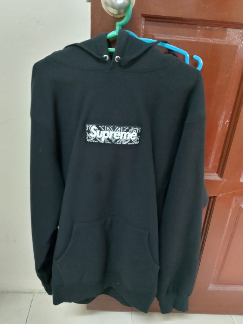 SUPREME BOX LOGO HOODIE LARGE Men s Fashion Tops Sets
