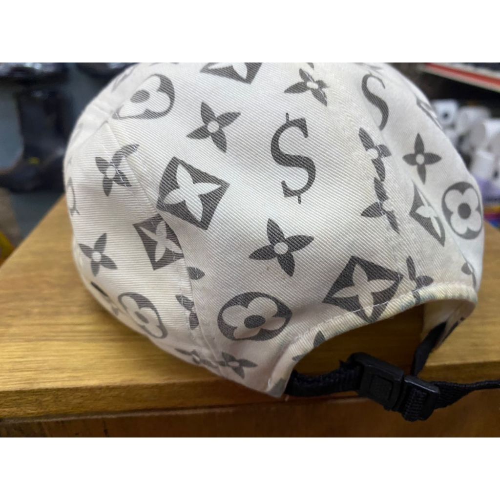 Supreme louis vuitton hat white discount