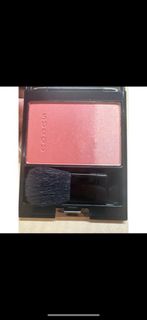由 second_hand_makeup (刊登 ID 1281247383，圖片 1) 提交，位於 的 (類別：)，說明：。