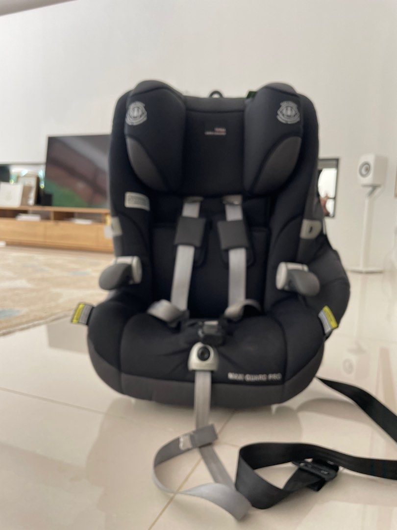 Child car seat 6 months to 8 years discount
