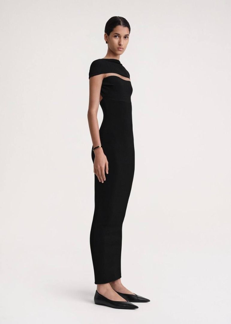 Toteme Slip-Through Knit Midi Maxi Dress Black, Women's Fashion, Dresses &  Sets, Dresses on Carousell
