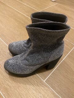 （分類：）位於 。 由 cal1234567 提交（商品編號 1281341489，圖片 1）。簡介： 。