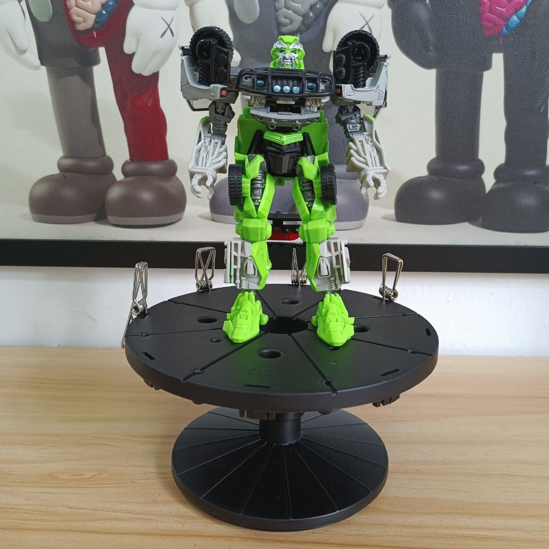 Transformers studio series store dotm ratchet