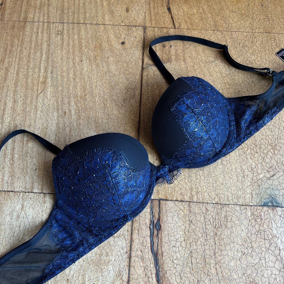 Victoria's Secret 34A Very Sexy Push Up Bra Lace Blue, Women's Fashion,  Undergarments & Loungewear on Carousell