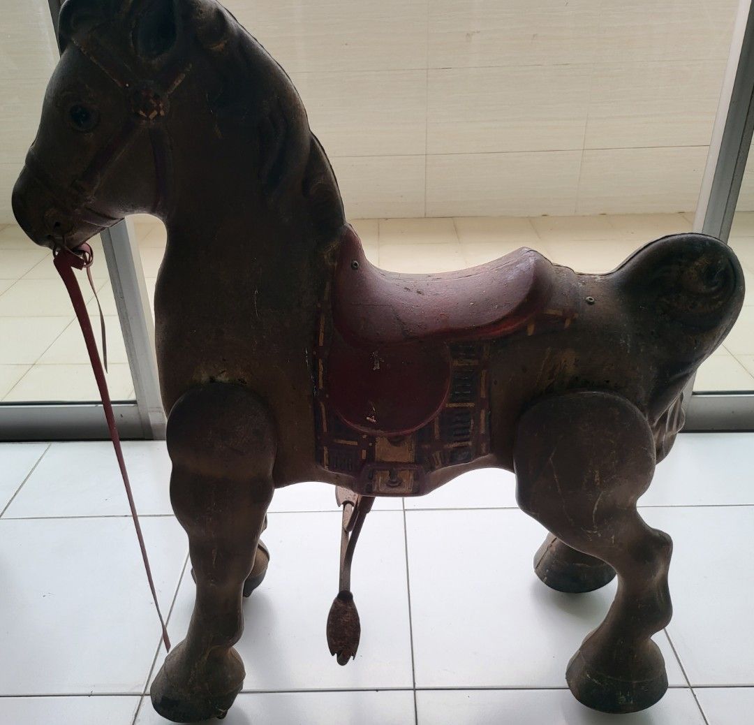 Vintage metal riding horse, Hobbies & Toys, Memorabilia & Collectibles