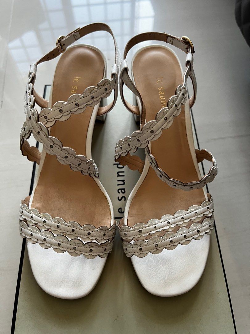 White block heels Women s Fashion Footwear Heels on Carousell