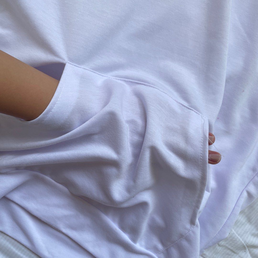 White hoodie drawstring outlet