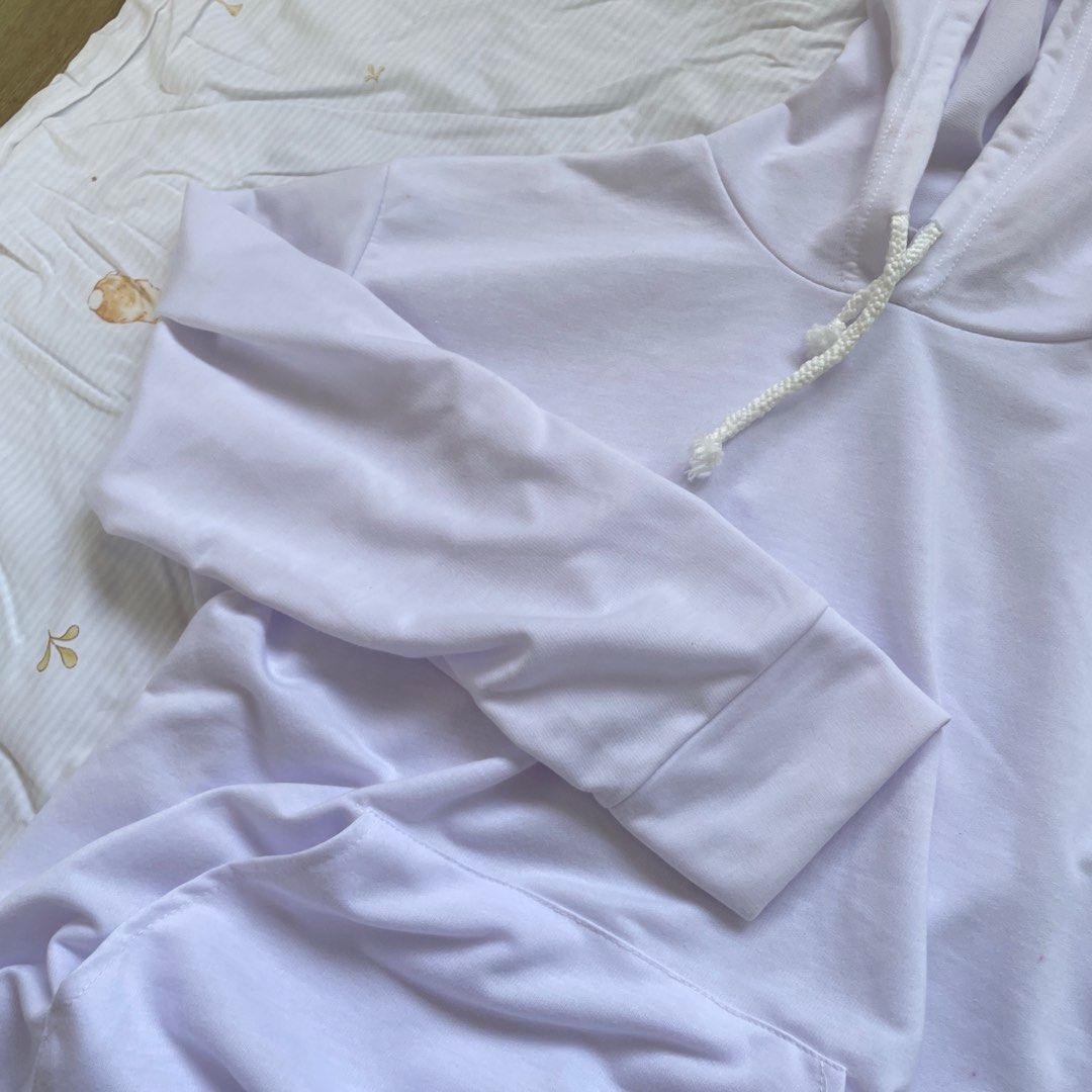 White hoodie drawstring outlet