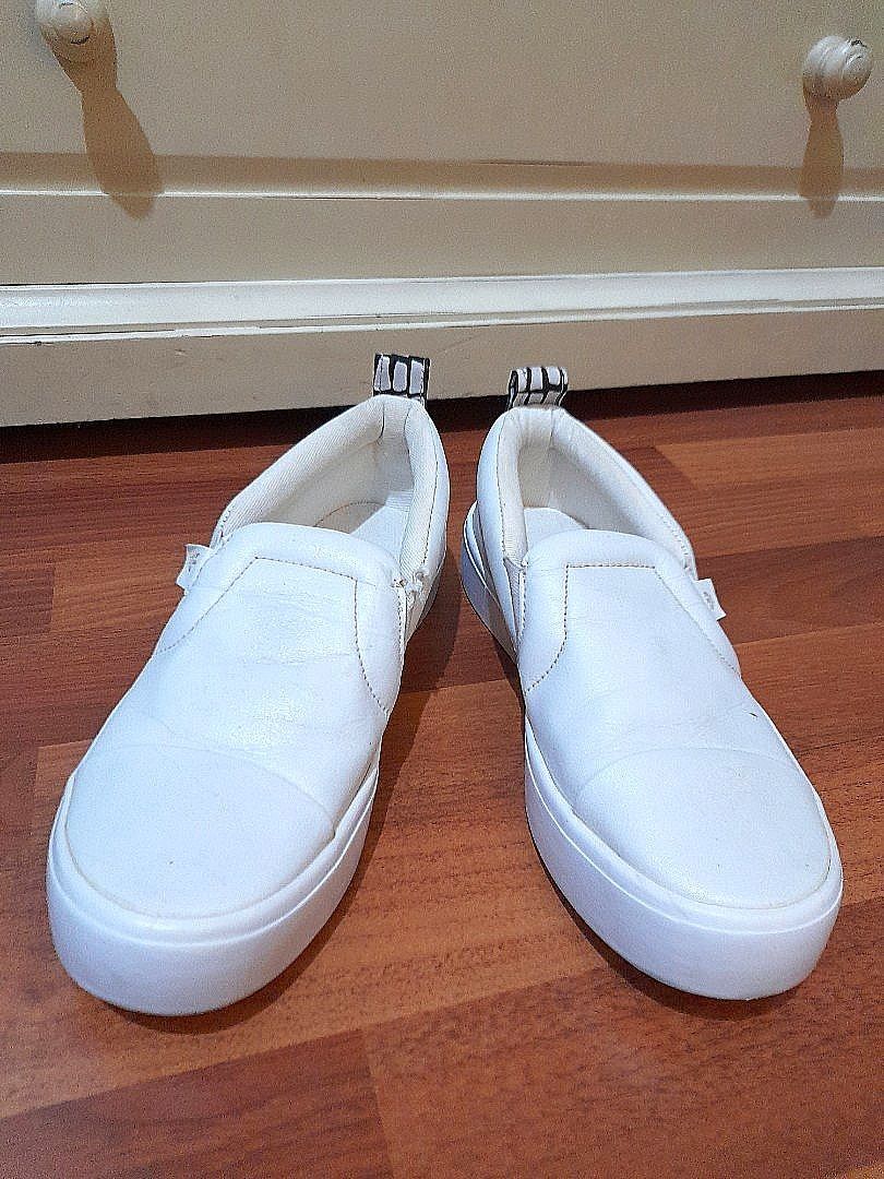 Women Adidas original Honey 2.0 slip on white leather Fesyen
