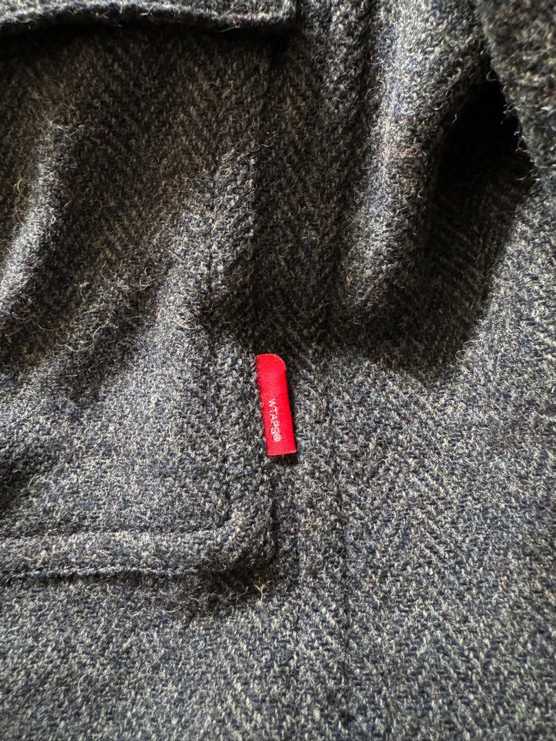 Wtaps cpo jacket （分類：外套及戶外衣服）位於 Hong Kong。 由 pkmpower 提交（商品編號 1281239695，圖片 3）。簡介： Wtaps cpo jacket 132spdt-jkm01 Size S Real 100% New 95% Made in Japan 5-6次著用長期衣櫃。