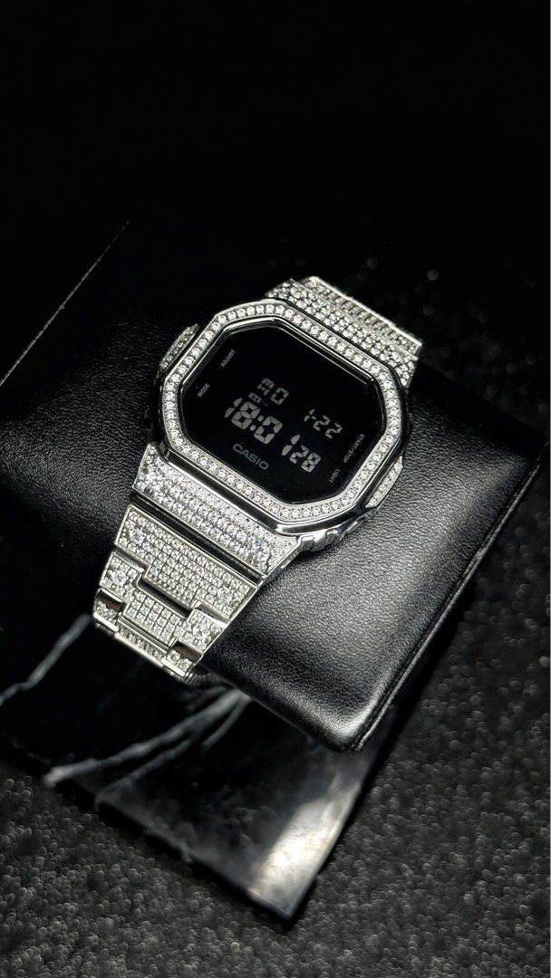Casio w 5600 online