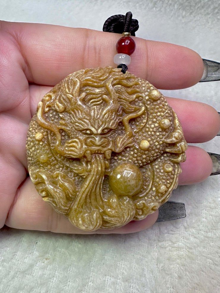 Gold jade dragon pendant outlet