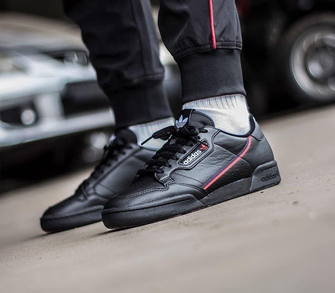 Adidas continental shop 80 black