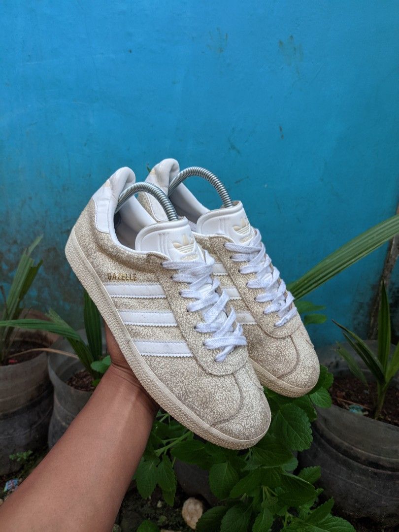 Adidas discount gazelle second