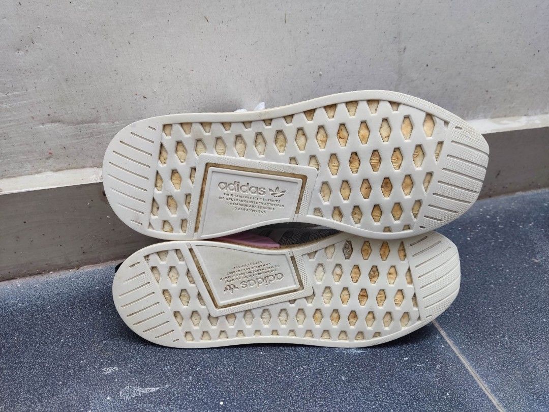adidas nmd r2 primeknit by9502 casual shoes sneaker sepatu ringan