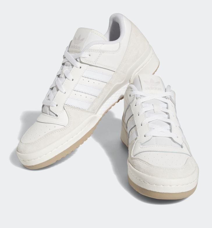 White adidas online low tops