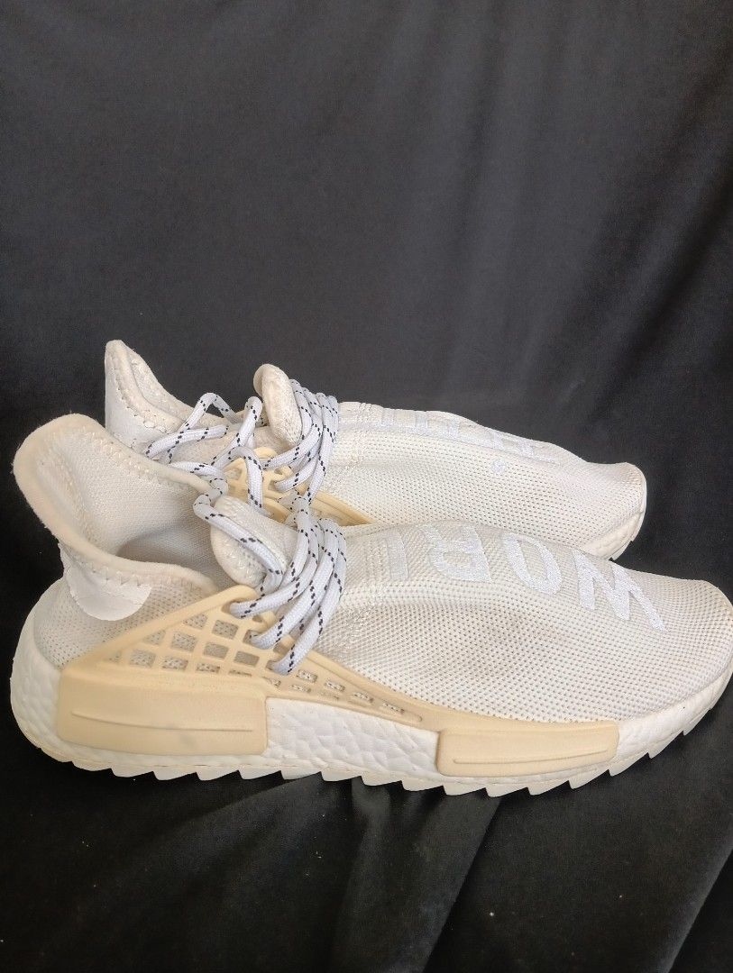 Adidas Pharrell Williams size 38 empuk tapak tebal prelove pemakaian jual cepet 215rb nett bisa kirim kirim