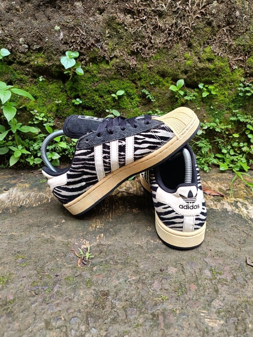 Adidas originals zebra online