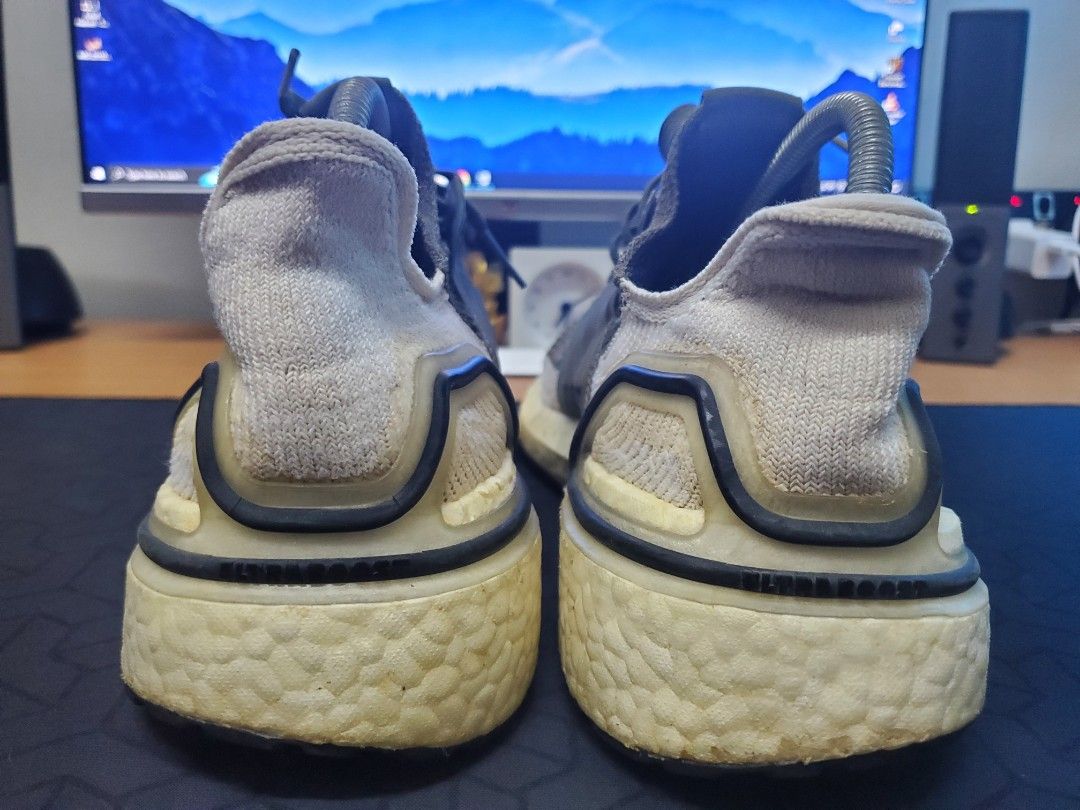 Ultra boost 19 wide hot sale feet