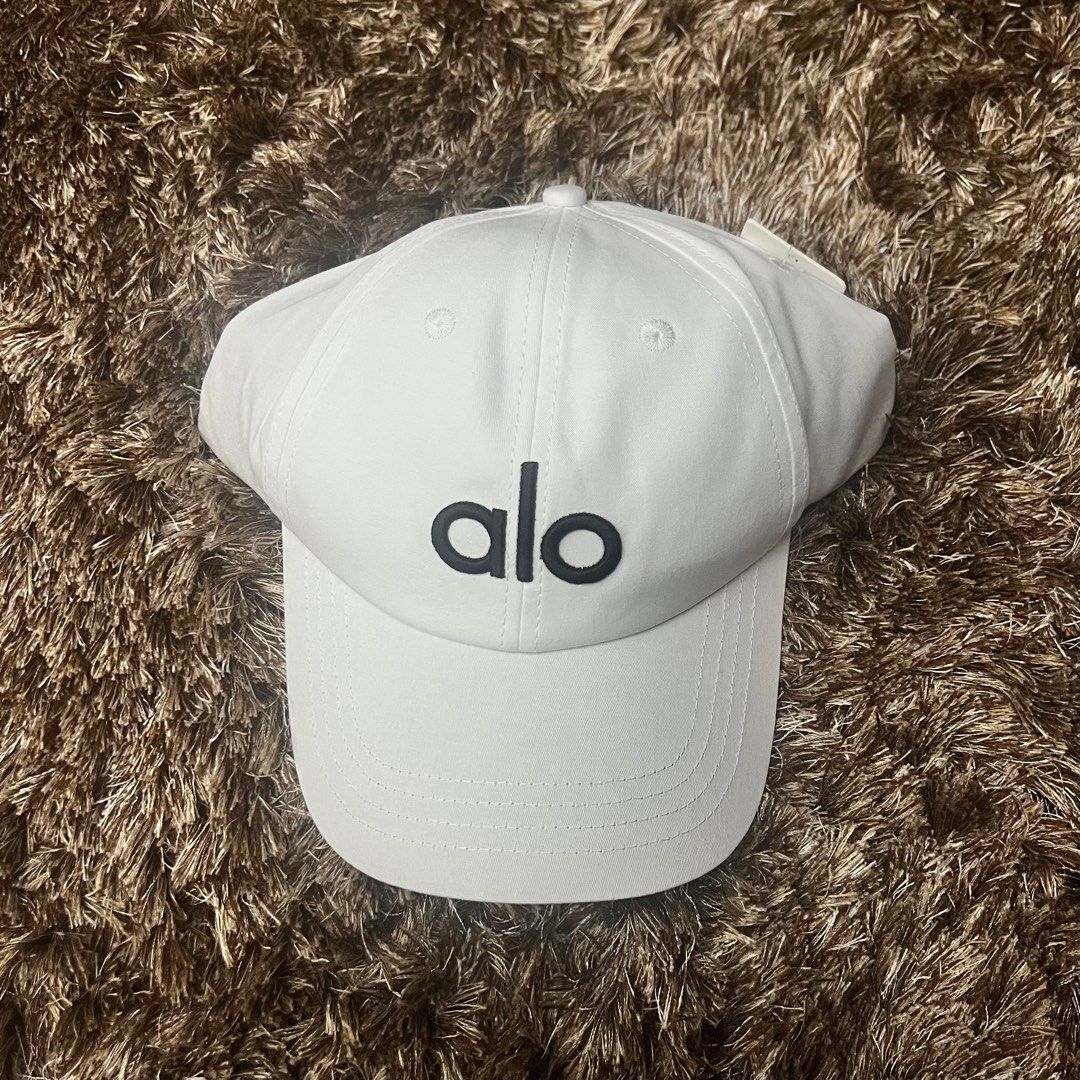Alo Off Duty Cap in White (Brand New With Tags), Men's Fashion