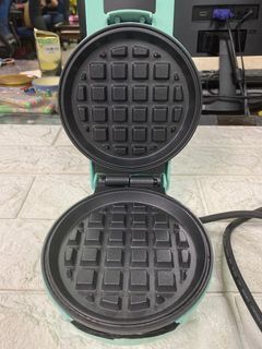 Anko Mini Waffle Maker -220volts W Issue