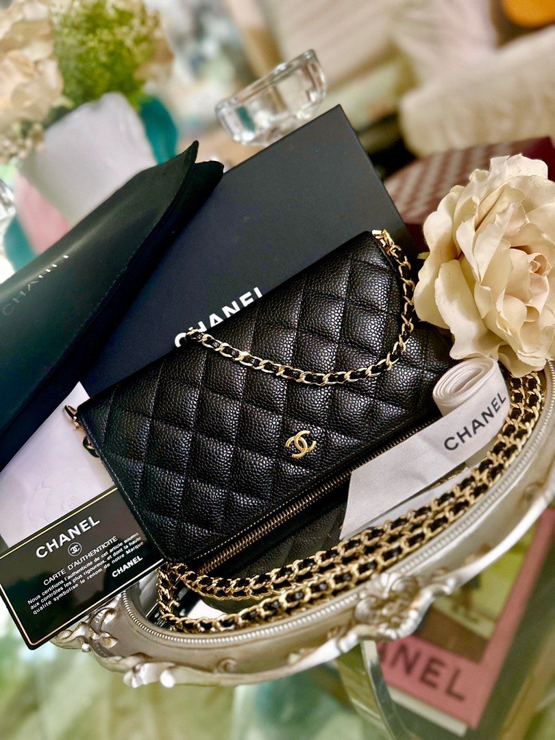 Chanel classic outlet long zipped wallet