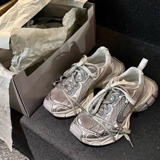 Alexander mcqueen balenciaga store