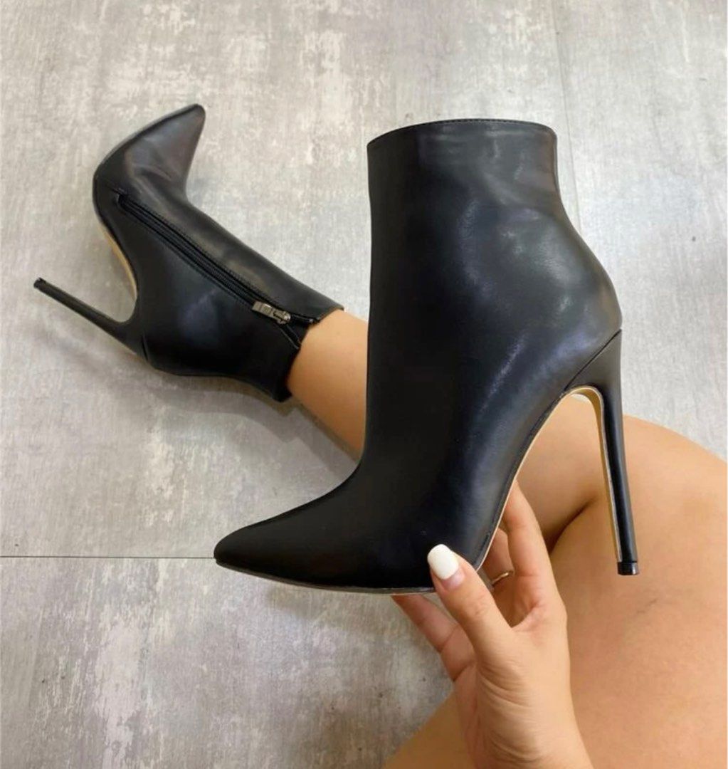 Carvela shop spectacular boots