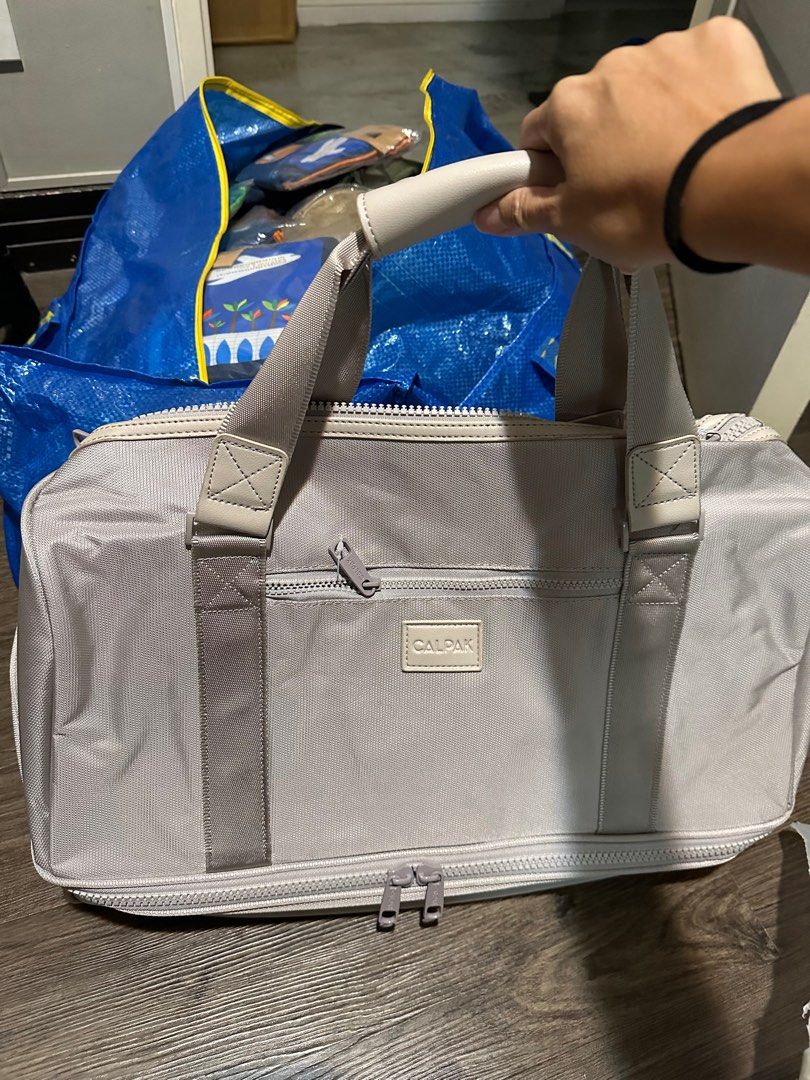Calpak stevyn duffle deals