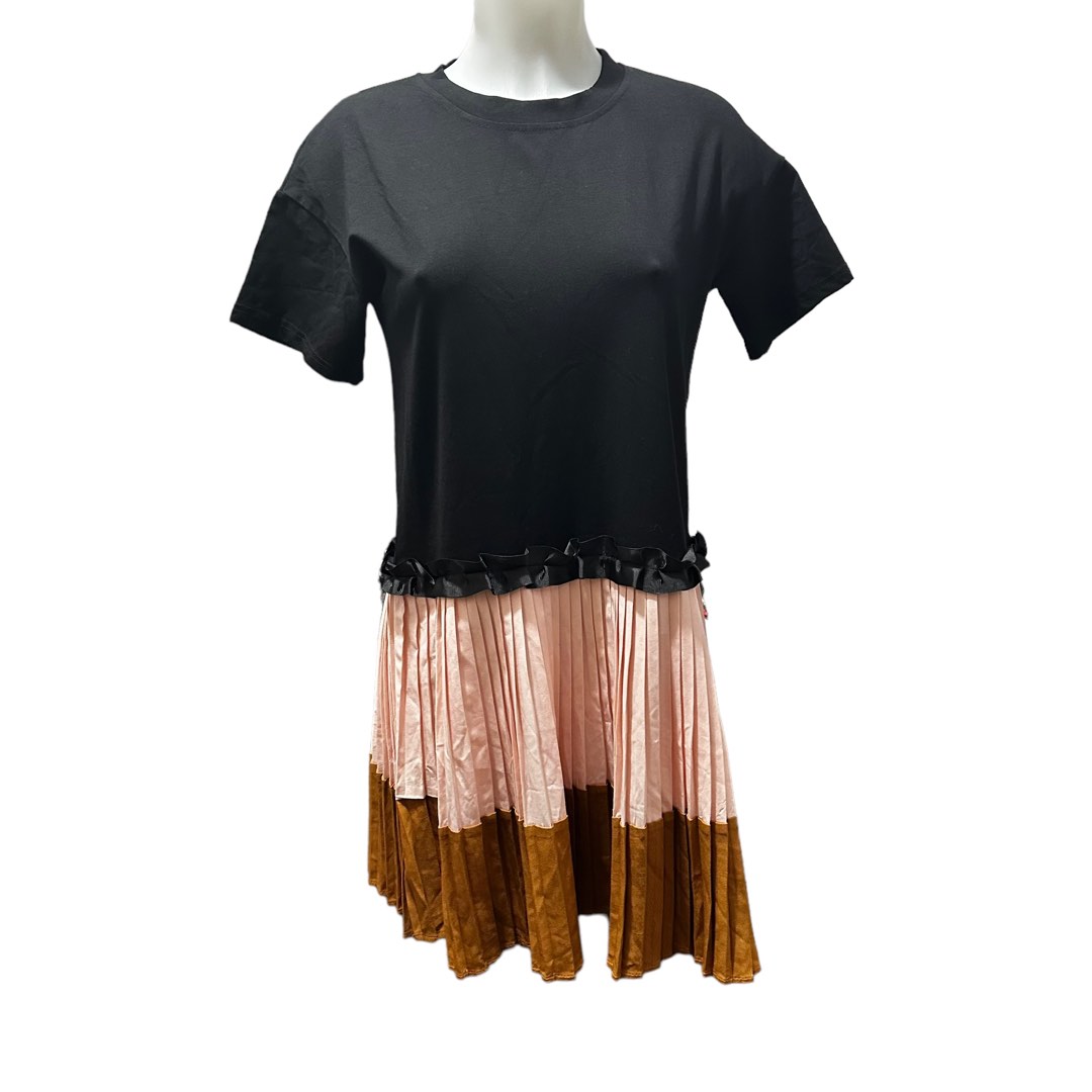 BRAND NEW RC LADY black ruffled dress, Women's Fashion, Dresses & Sets, Dresses on Carousell BRAND NEW RC LADY black ruffled dress, Women's Fashion, Dresses & Sets, Dresses on Carousell