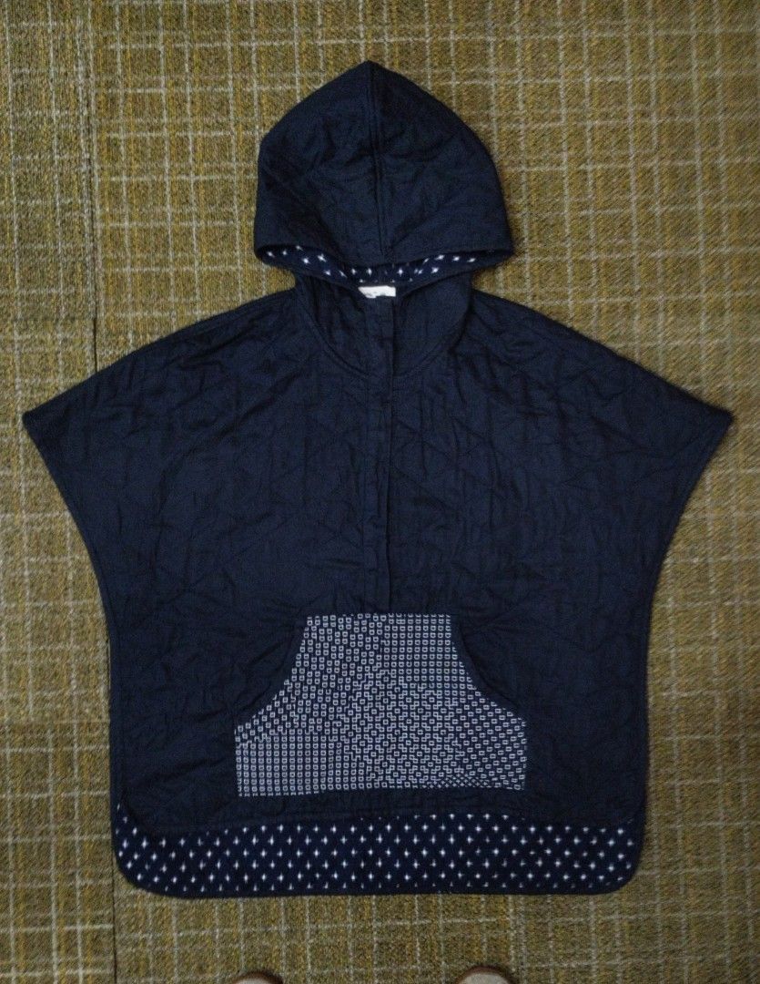 Bridge and Burn x Kiriko Poncho (Category: Coats, Jackets and Outerwear) located in Baguio. Submitted by fidelcatto (Listing ID 1281547881, Image 3). Description: 9/10 Condition Free size has stain on the sashiko on the reverse side When worn pic on the last 2 slides.