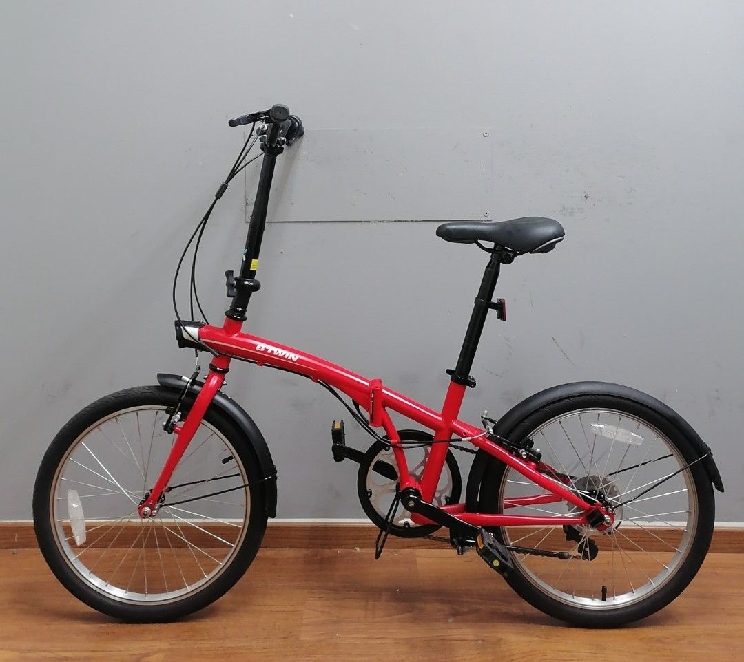 Btwin brand top