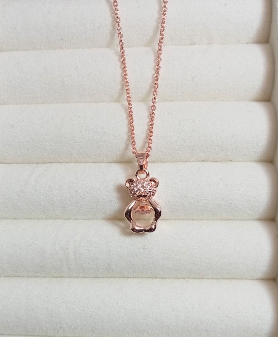 Where to buy a clearance necklace
