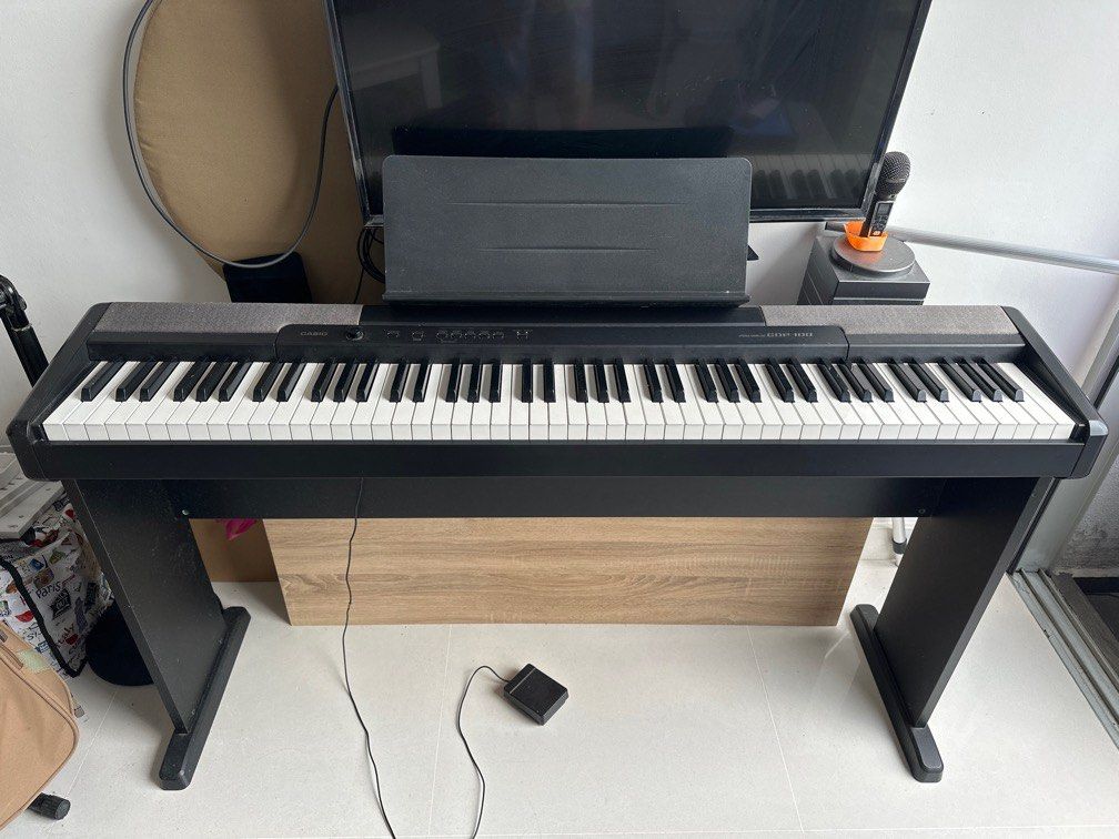 Casio digital piano CDP 100 Hobbies Toys Music Media