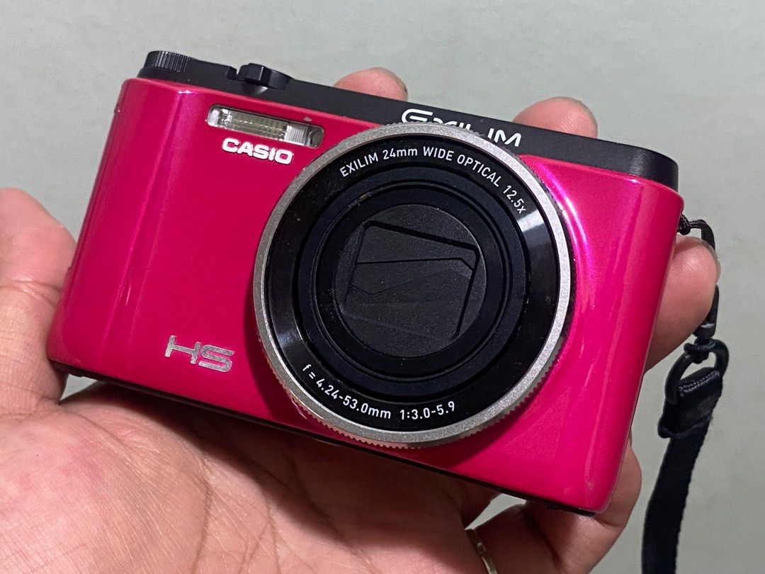 Casio EXILIM EX ZR1500