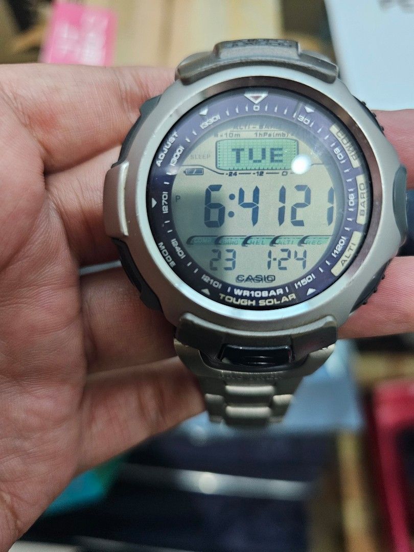 Reloj casio hot sale protrek titanium solar