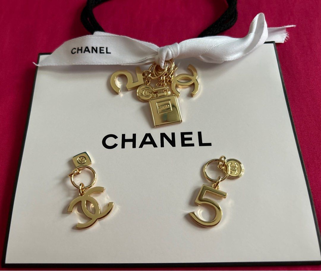 Gold cheap chanel charm