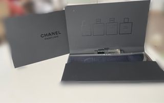 （分類：）位於 。 由 ammm.mmm 提交（商品編號 1281502618，圖片 1）。簡介： 。
