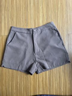 (Category: ) located in . Submitted by lovestringph (Listing ID 1281493101, Image 1). Description: .