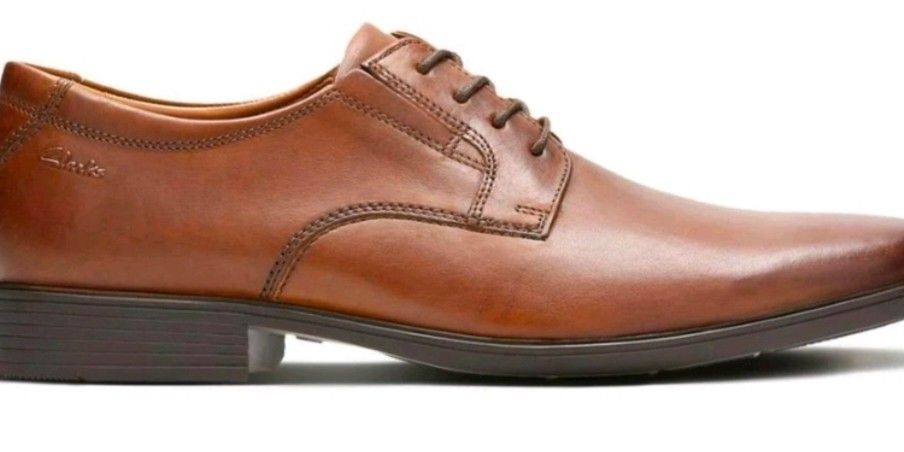 Tilden plain clarks outlet