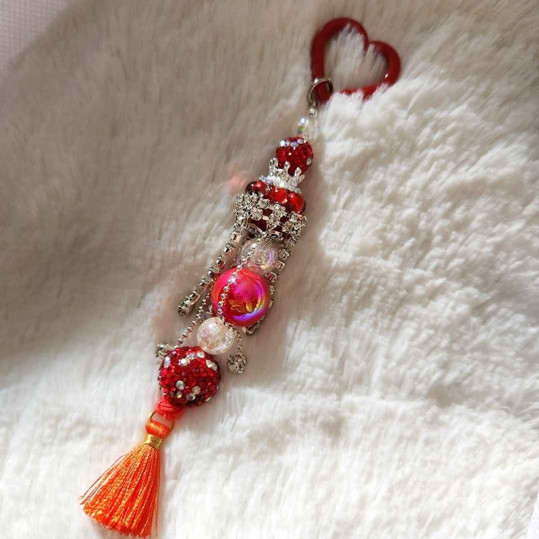 Red bag top charm