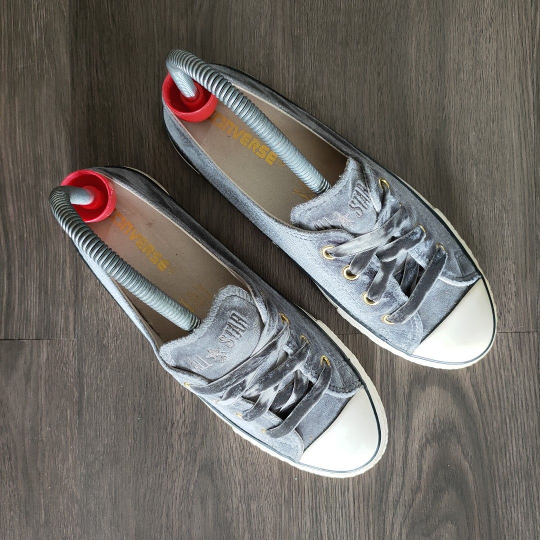 Grey velvet converse new arrivals