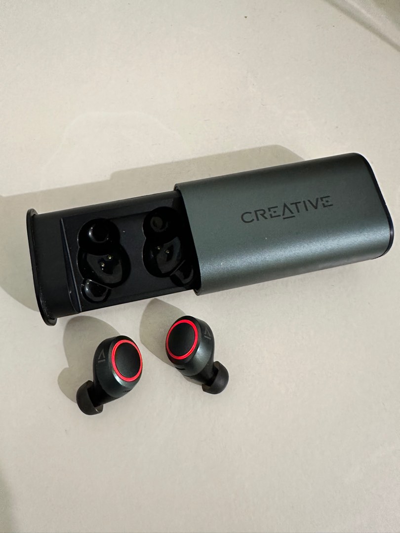 Creative outlier hotsell air tws