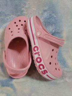 (Category: ) located in . Submitted by chicpicksboutique (Listing ID 1281448129, Image 1). Description: .