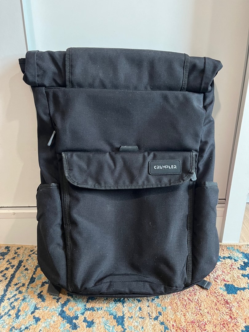 Crumpler happy shop place backpack review